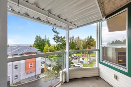Powder Room Photo of 310 7554 Briskham Street, Mission, BC