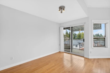 Walk-In Closet Photo of 310 7554 Briskham Street, Mission, BC