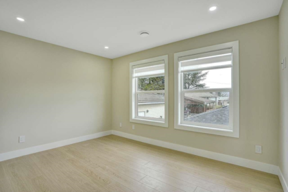 6009 Sprott Street, Burnaby, BC, Burnaby — Half Duplex for sale