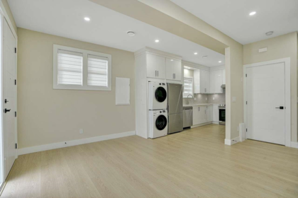 6009 Sprott Street, Burnaby, BC, Burnaby — Half Duplex for sale