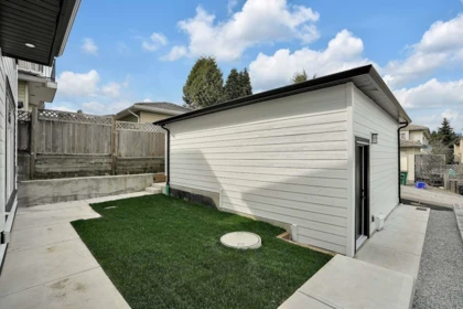 Primary Bedroom Photo of 6009 Sprott Street, Burnaby, BC