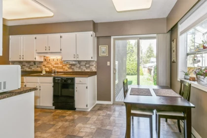 Pantry Photo of 20123 49a Avenue, Langley, BC
