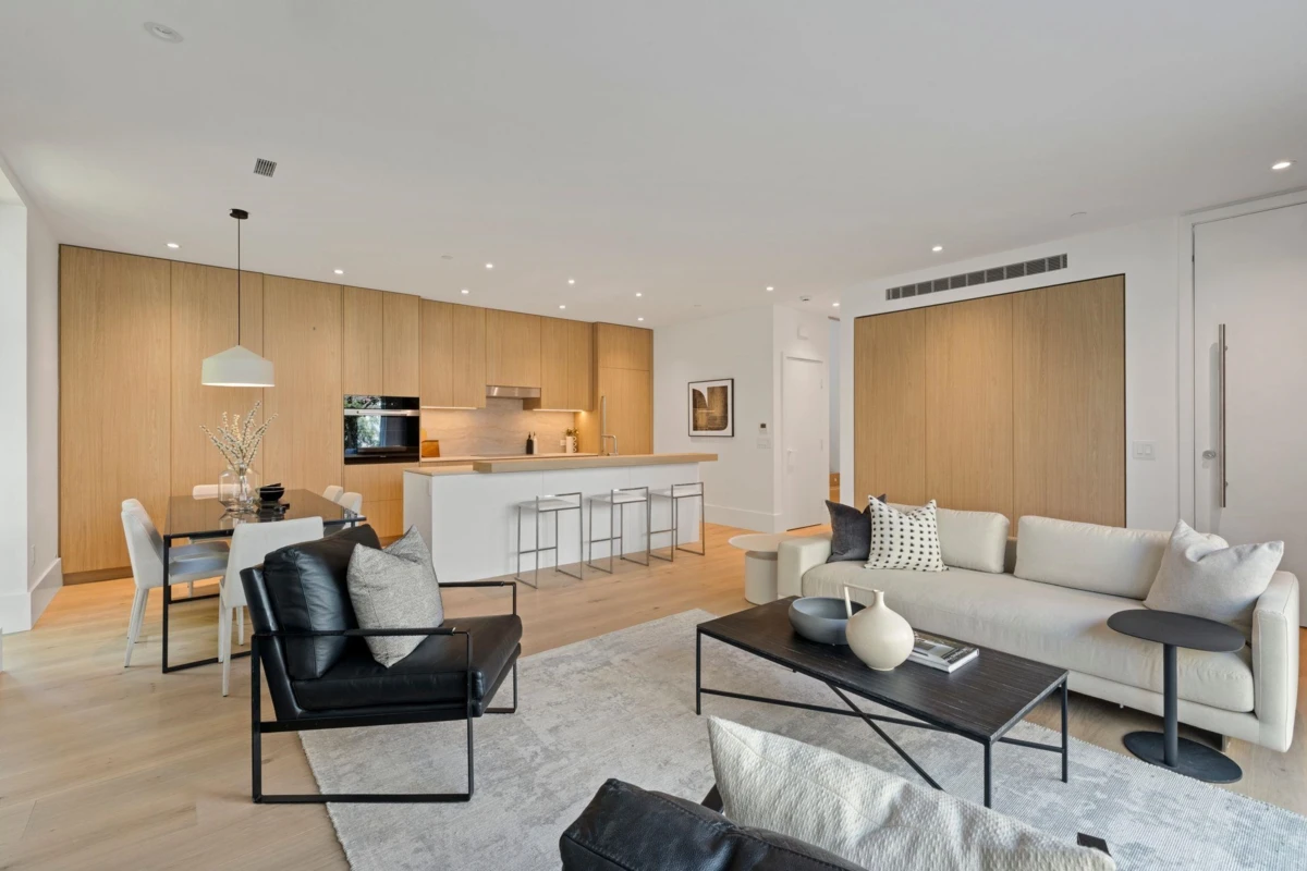 Family Room Photo of 1 2830 Musqueamview Street, Vancouver, BC