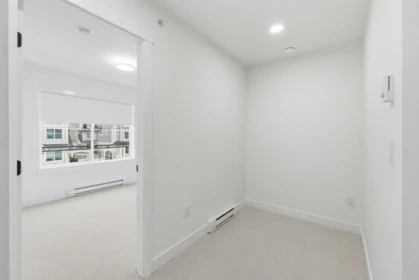 Basement Recreation Room Photo of 202 720 Robinson Street, Coquitlam, BC