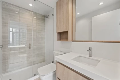 2102 6080 Mckay Avenue, Burnaby, BC, Burnaby — Apartment/Condo for sale