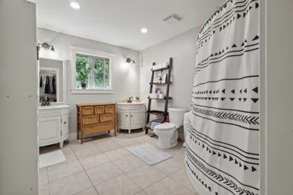 Mudroom Photo of 2 46248 Kermode Crescent, Chilliwack, BC
