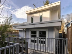 517 E 11th Avenue, Vancouver, BC