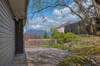 Primary Bathroom Photo of 5796 Trail Avenue, Sechelt, BC