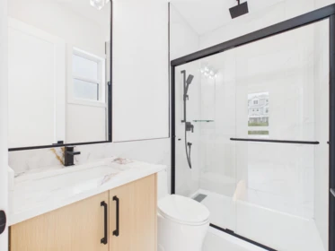 Powder Room Photo of 16730 16 Avenue, Surrey, BC