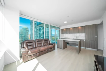 1407 6537 Telford Avenue, Burnaby, BC, Burnaby — Apartment/Condo for sale