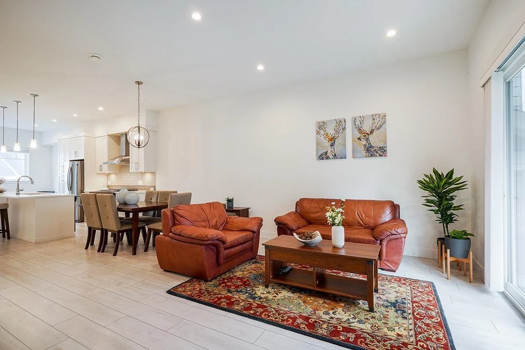 Dining Area Photo of 24 6188 141 Street, Surrey, BC