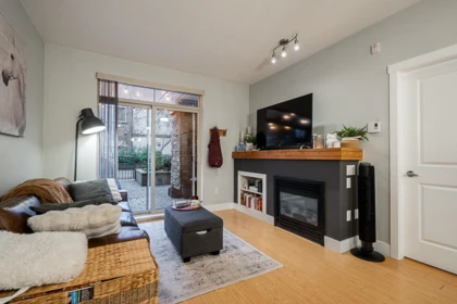 Breakfast Nook Photo of 107 6500 194 Street, Surrey, BC