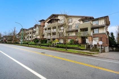 107 6500 194 Street, Surrey, BC, Surrey — Apartment/Condo for sale