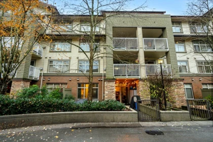Swimming Pool Photo of 107 6500 194 Street, Surrey, BC
