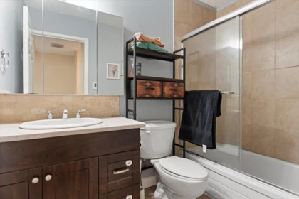 Laundry Room Photo of 14 6609 138 Street, Surrey, BC
