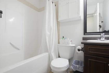 Hot Tub / Spa Photo of 53 6577 Southdowne Place, Chilliwack, BC