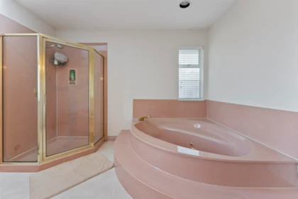 Laundry Room Photo of 5748 126 Street, Surrey, BC