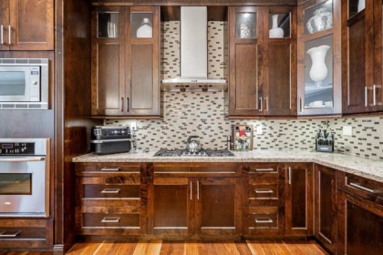 Breakfast Nook Photo of 16302 25 Avenue, Surrey, BC