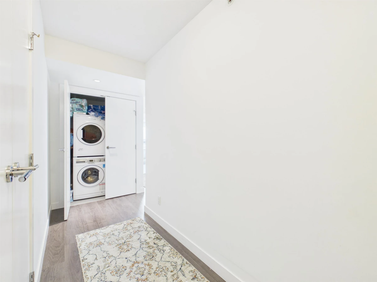 Family Room Photo of 2705 908 Quayside Drive, New Westminster, BC