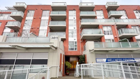 Office / Den Photo of 403 3811 Hastings Street, Burnaby, BC