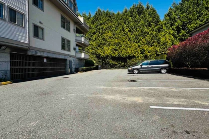 Office / Den Photo of 202 19241 Ford Road, Pitt Meadows, BC