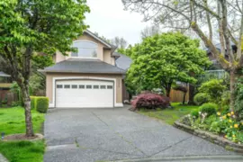9266 207 Street, Langley, BC