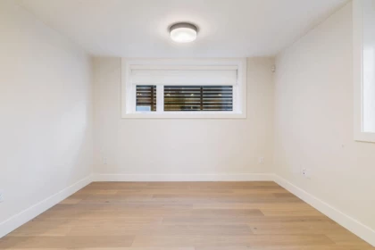 Breakfast Nook Photo of 1 1933 Templeton Drive, Vancouver, BC