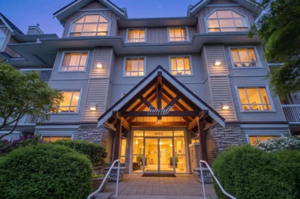 201 1685 152a Street, Surrey, BC, Surrey — Apartment/Condo for sale