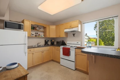 Laundry Room Photo of 2165 Tower Court, Port Coquitlam, BC