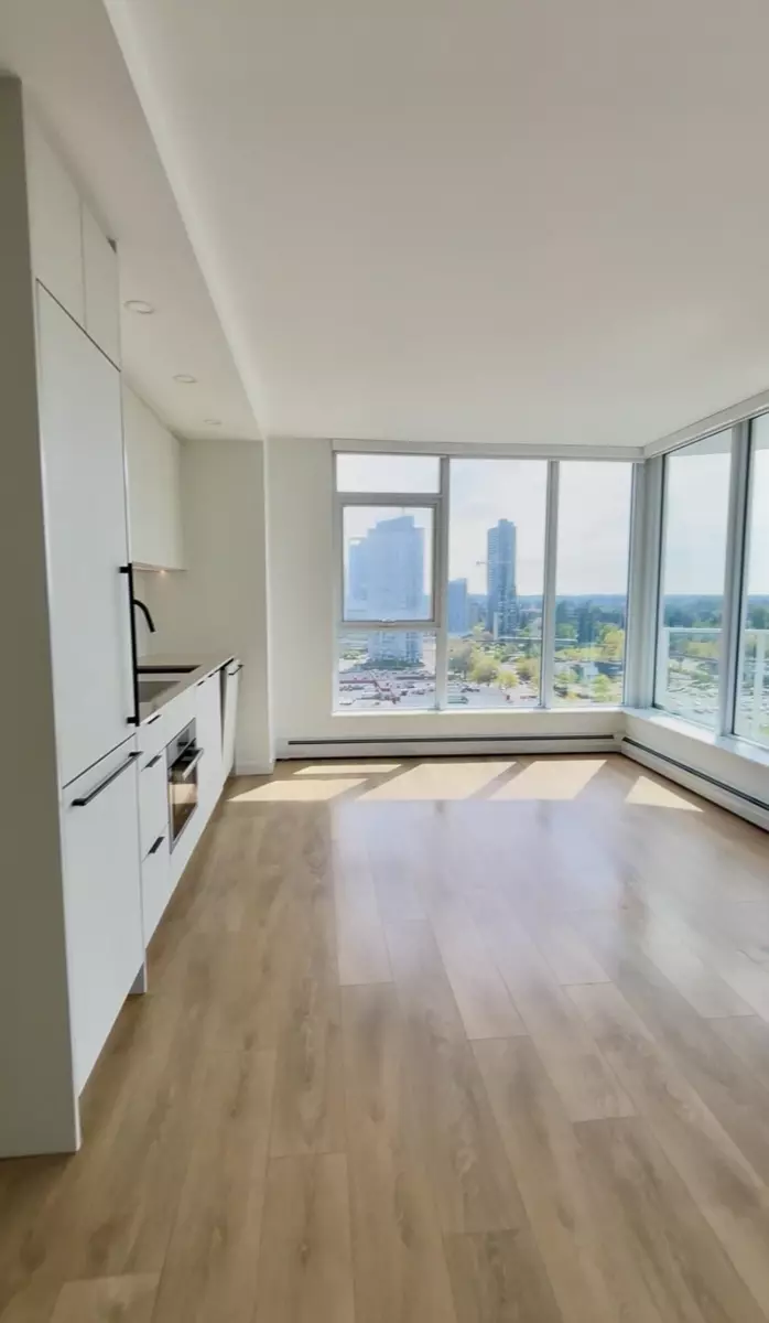 Dining Area Photo of 1708 13685 102 Avenue, Surrey, BC