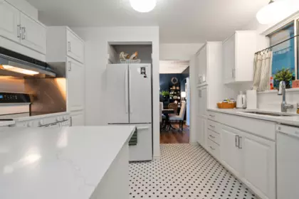 Kitchen Photo of 5896 Carter Road, Chilliwack, BC