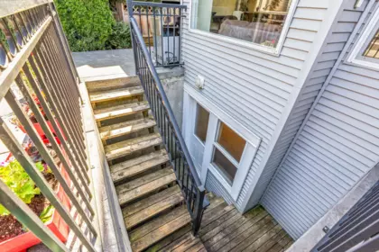 Hot Tub / Spa Photo of 6880 190 Street, Surrey, BC