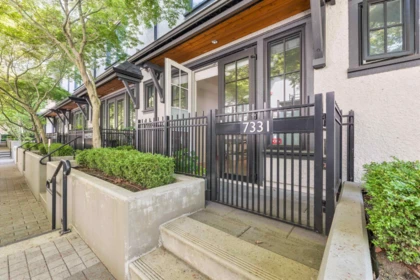 Garden / Landscaping Photo of 7331 Granville Street, Vancouver, BC