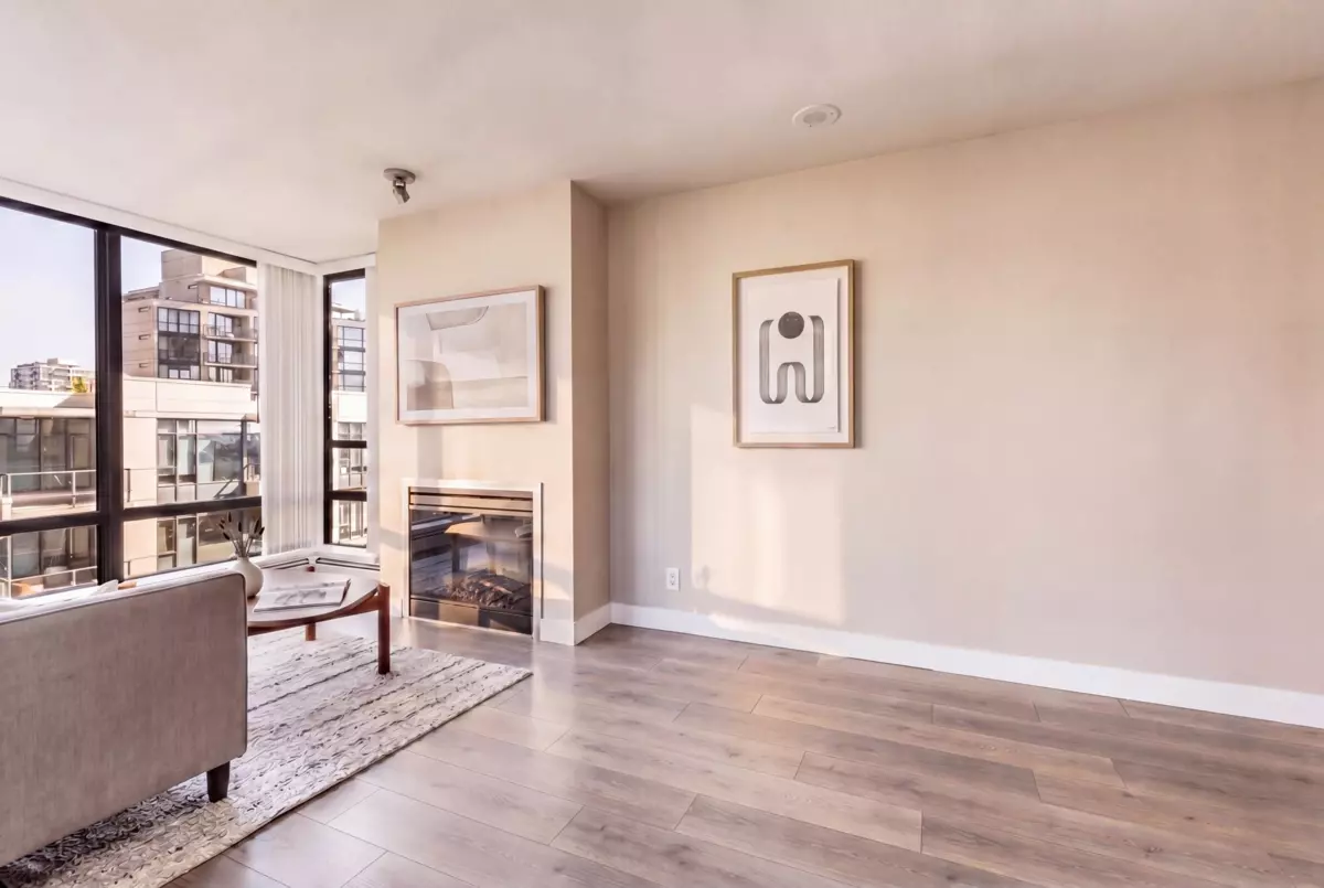 Family Room Photo of 807 151 W 2nd Street, North Vancouver, BC