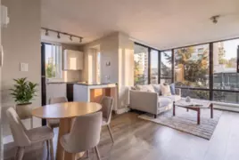 807 151 W 2nd Street, North Vancouver, BC