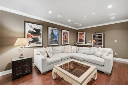 Hot Tub / Spa Photo of 1152 Wellington Drive, North Vancouver, BC