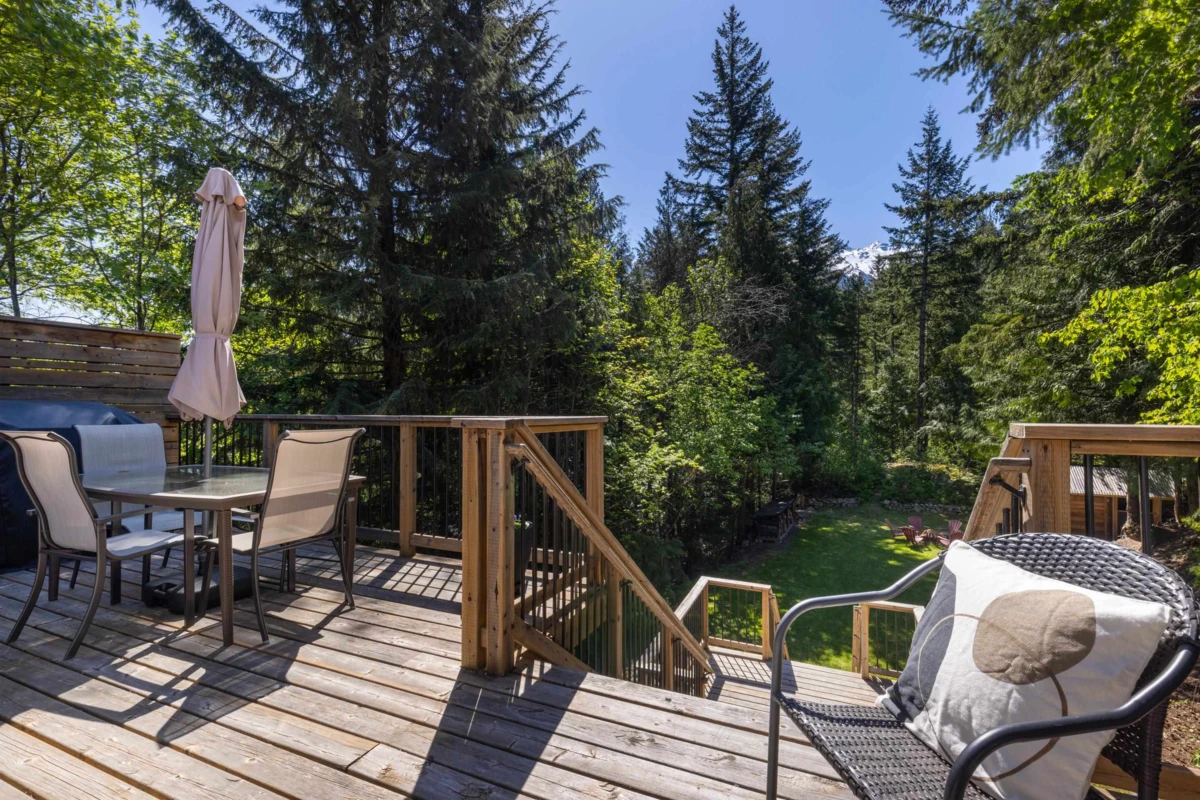 Living Room Photo of 1350 Fernwood Drive, Pemberton, BC