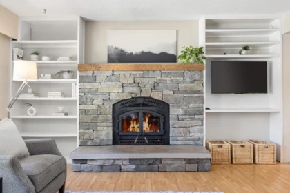 Kitchen Photo of 1350 Fernwood Drive, Pemberton, BC