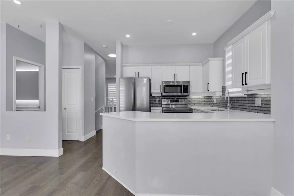 Dining Area Photo of 14852 58 Avenue, Surrey, BC