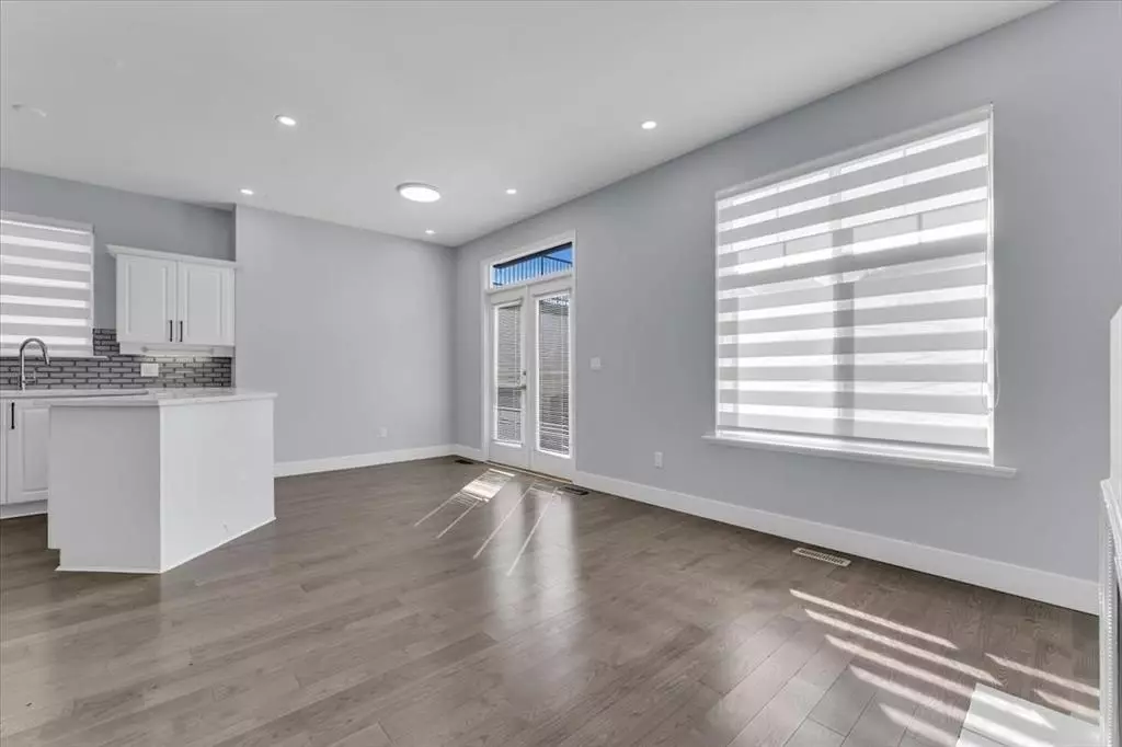 Family Room Photo of 14852 58 Avenue, Surrey, BC