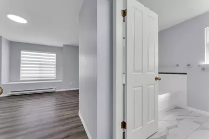 Basement Recreation Room Photo of 14852 58 Avenue, Surrey, BC