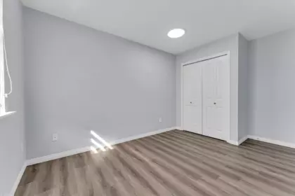 Hallway Photo of 14852 58 Avenue, Surrey, BC