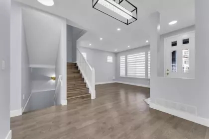 Walk-In Closet Photo of 14852 58 Avenue, Surrey, BC