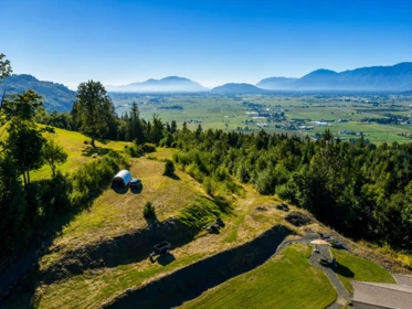 Basement Recreation Room Photo of 7775 Nixon Road, Chilliwack, BC