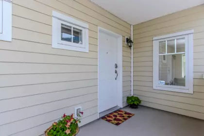 2 1200 Edgewater Drive, Squamish, BC, Squamish — Townhouse for sale
