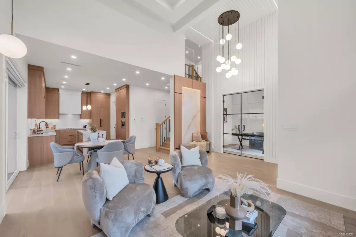 Dining Area Photo of 1 11780 Kingfisher Drive, Richmond, BC