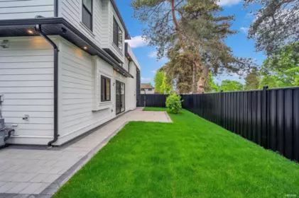 Backyard Photo of 1 11780 Kingfisher Drive, Richmond, BC