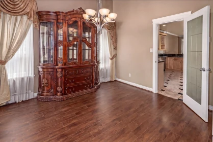 Guest Bathroom Photo of 11632 82 Avenue, Delta, BC
