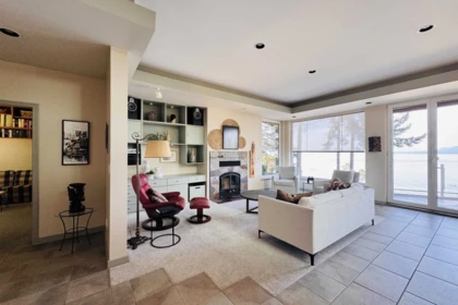 Office / Den Photo of 11677 Sunshine Coast Highway, Madeira Park, BC