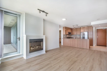 Kitchen Island Photo of 1105 651 Nootka Way, Port Moody, BC